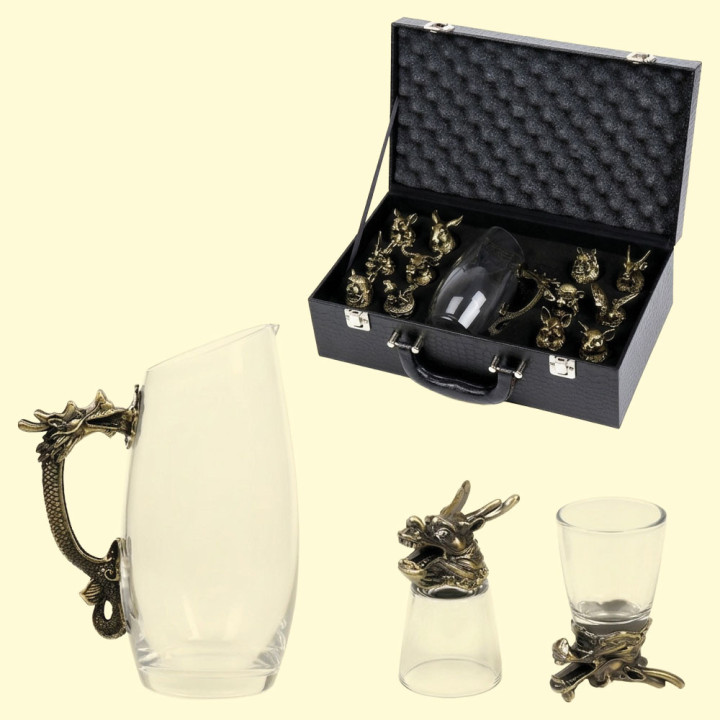 Geschenkset Schnapsgläser Chinesischer Tierkreis für 12 Personen, mit Karaffe 400 ml, Gläser 30 ml