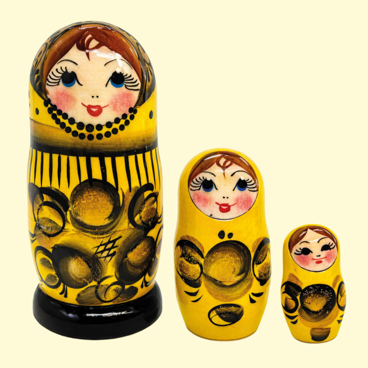 Matryoshka Yellow Lily M3, 11 cm